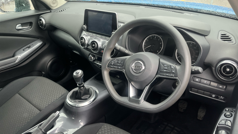Nissan Juke 1.0 DiG-T 114 Acenta 5dr Petrol Hatchback